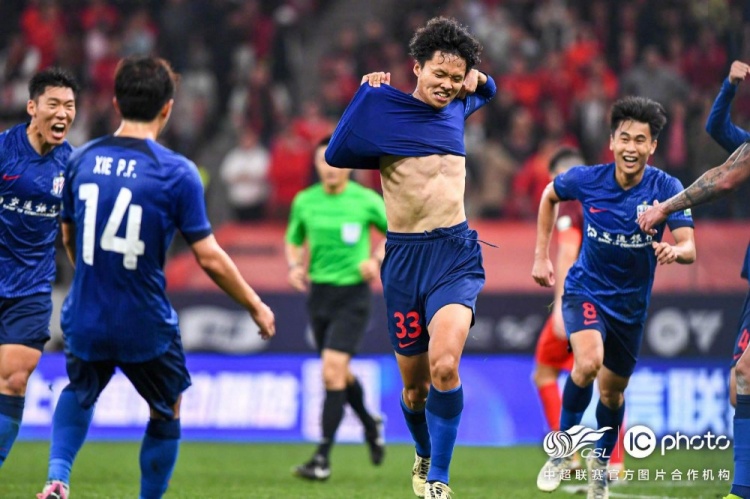 爱游戏体育app-上海海港内部会议纪要流出：加时末段更衣室发声，NBA常规赛使命明确，赛季目标并未改变