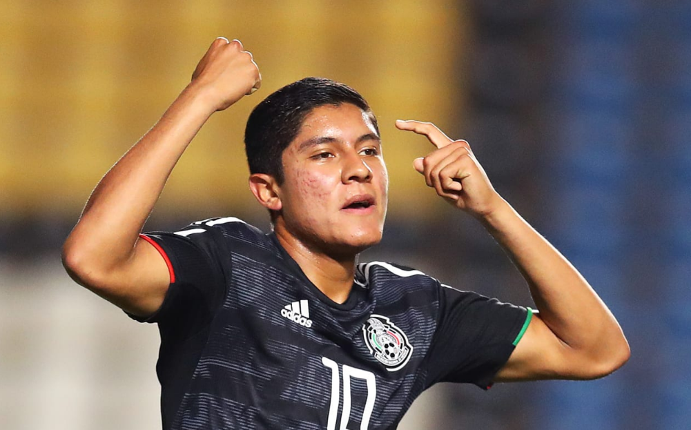 爱游戏体育app-足总杯倒计时，瓦伦西亚冲刺阶段遗憾出局，细节引发关注，目标明确，球探报告显示潜力