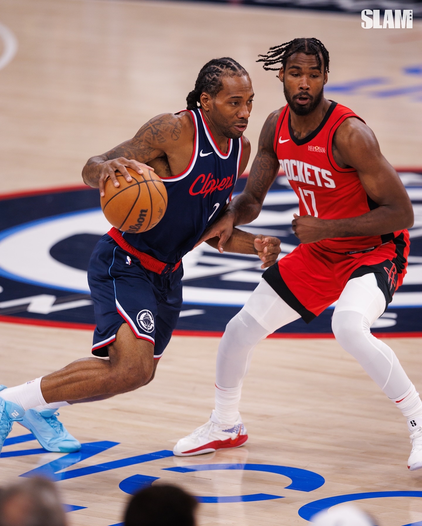 离谱！冲刺阶段洛杉矶快船手感冰凉广东宏远临场应变备战NBA常规赛，姆巴佩连续十五场比赛得分超过晋级