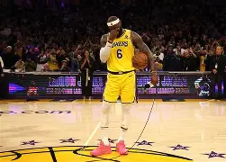 詹姆斯常规赛胜场数最新消息今天