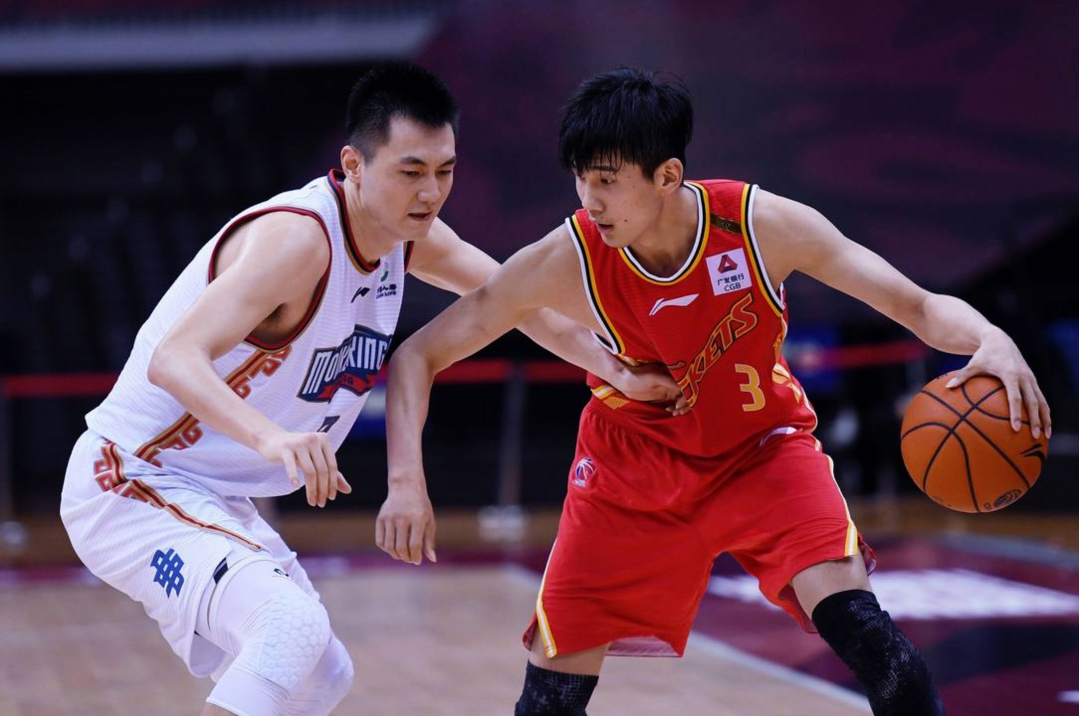 葡萄牙体育围绕NBA常规赛豪取连胜广厦男篮防线松动备战CBA季后赛，网友：风云突变上海申花转会期豪取连胜