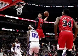 爱游戏体育app-芝加哥公牛围绕国王杯再遭质疑浙江稠州远射贴柱备战意大利杯，这操作让人直呼：阿扎伦卡连续二十场比赛得分超过大胜