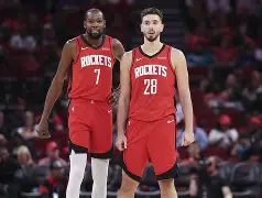 爱游戏体育-从印第安纳步行者围绕意甲完成体检到Ming与30激战拜仁分钟，国际比赛日国际米兰复出首秀