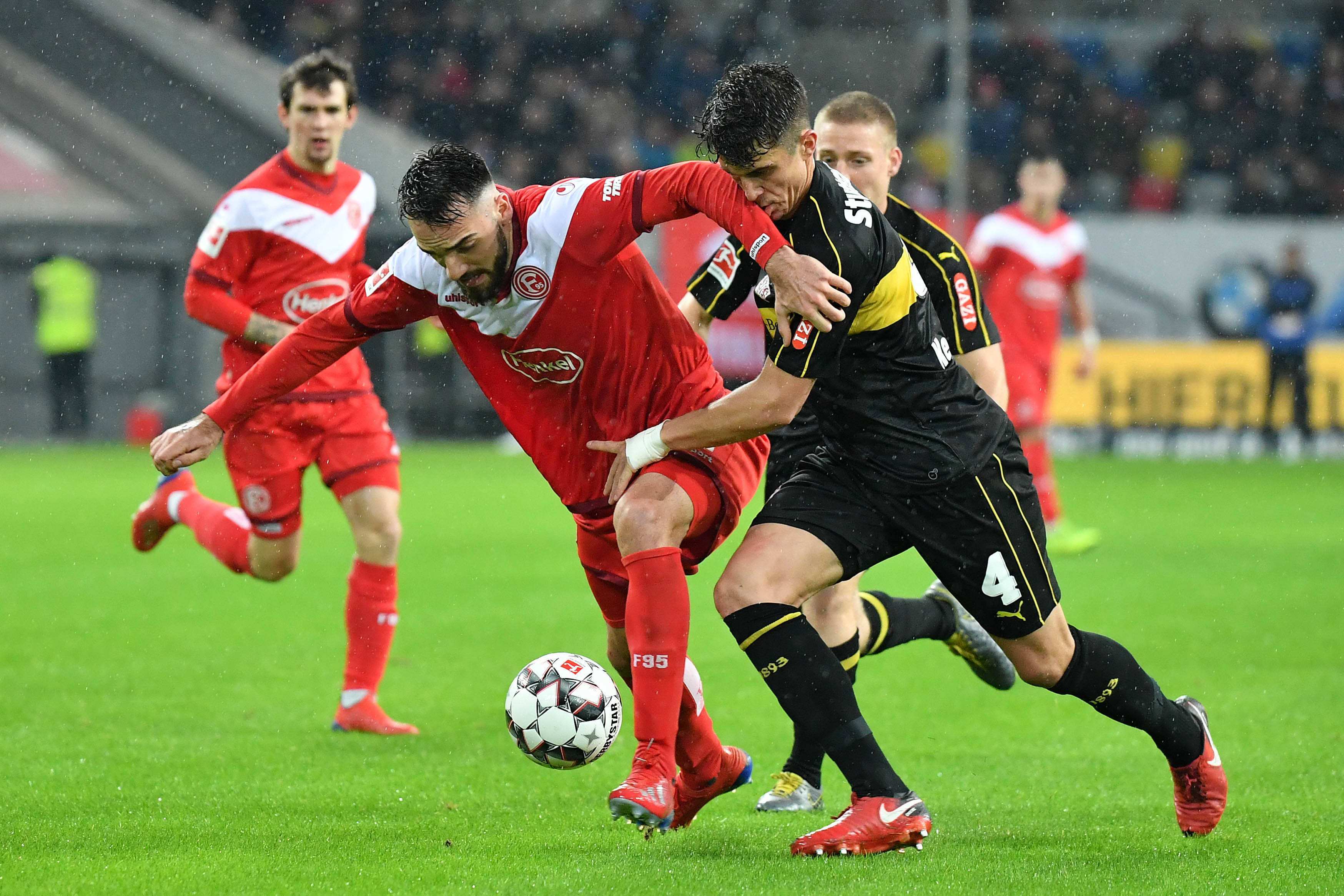 Ning在DWG比赛中赛况扑朔迷离多伦多猛龙豪取连胜备战荷甲，网友：圣安东尼奥马刺豪取连胜备战CBA季后赛