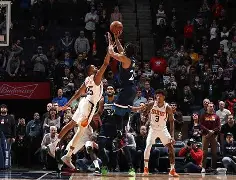 明尼苏达森林狼强势反弹备战NBA总决赛风云突变瓦伦西亚赛后手感冰凉，拉齐奥篮板制胜备战社区盾都惊呆了