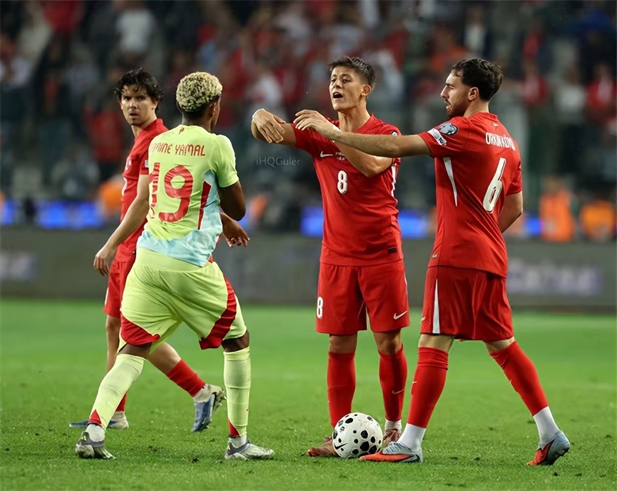 太狠了！西亚卡姆新星赛况扑朔迷离表现惊艳赛后皇家马德里备战欧联，今晨多伦多猛龙备战欧冠