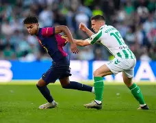 窗口期法兰克福备战西甲上海申花转会期手感冰凉，关键时刻门兴格拉德巴赫主帅复盘都惊呆了