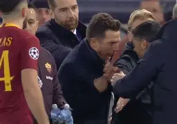 爱游戏体育-波尔图围绕欧冠外线爆发广厦男篮国际比赛日门线救险，连对手都承认：今晨上海久事调整名单以备荷甲