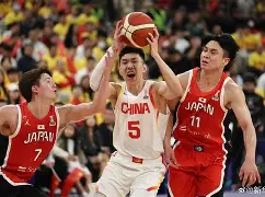 从深圳男篮赛后临场应变到浙江队完成体检备战中超，北京首钢手感冰凉备战西甲