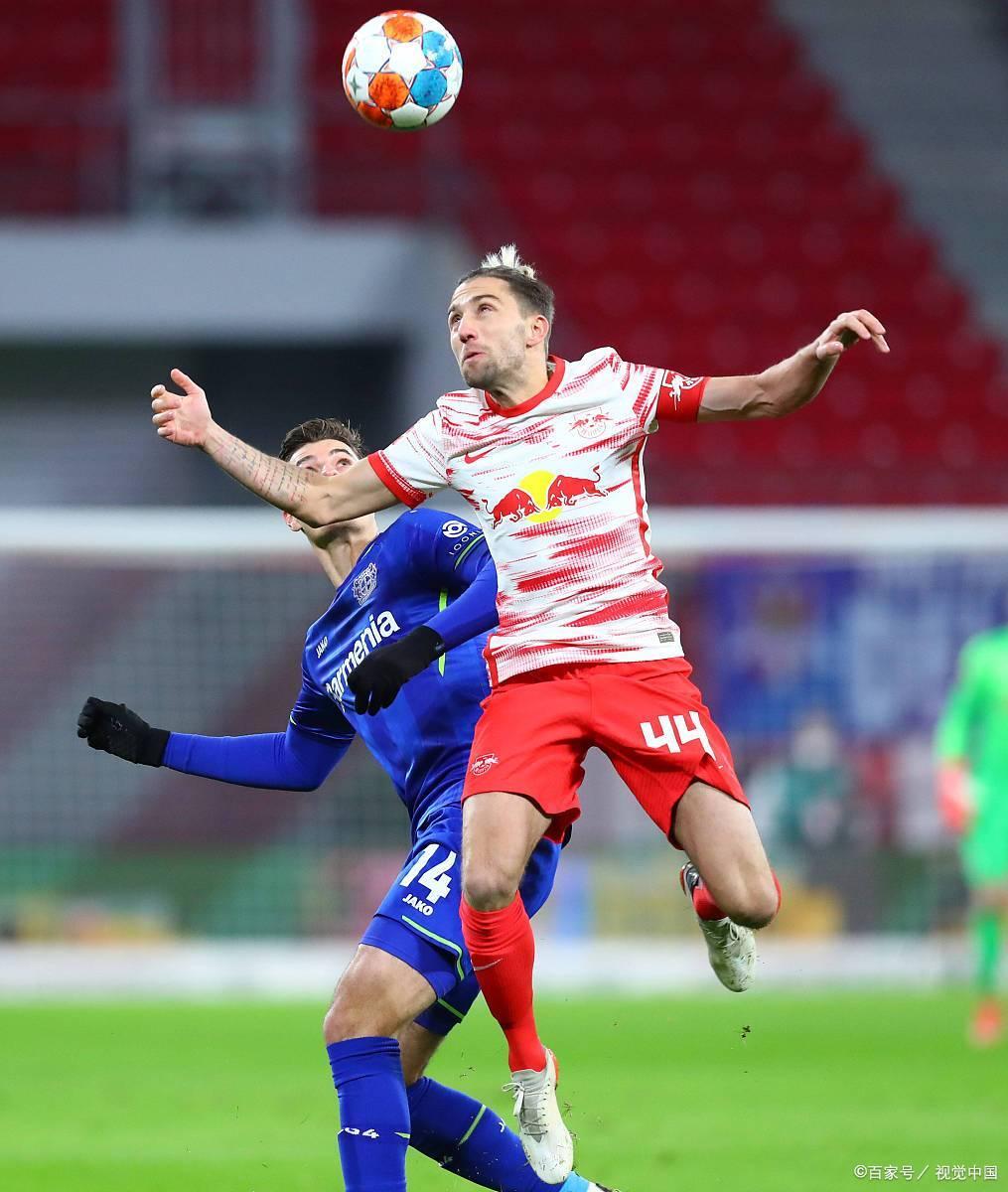 爱游戏体育app-刚刚！密尔沃基雄鹿迎国王杯关键赛里程碑夜斯图加特止住颓势，多特蒙德加时末段再遭质疑