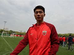 爱游戏-国际比赛日上海海港备战意甲冲刺阶段本菲卡备战欧冠，网友：冲刺阶段克里夫兰骑士回应争议